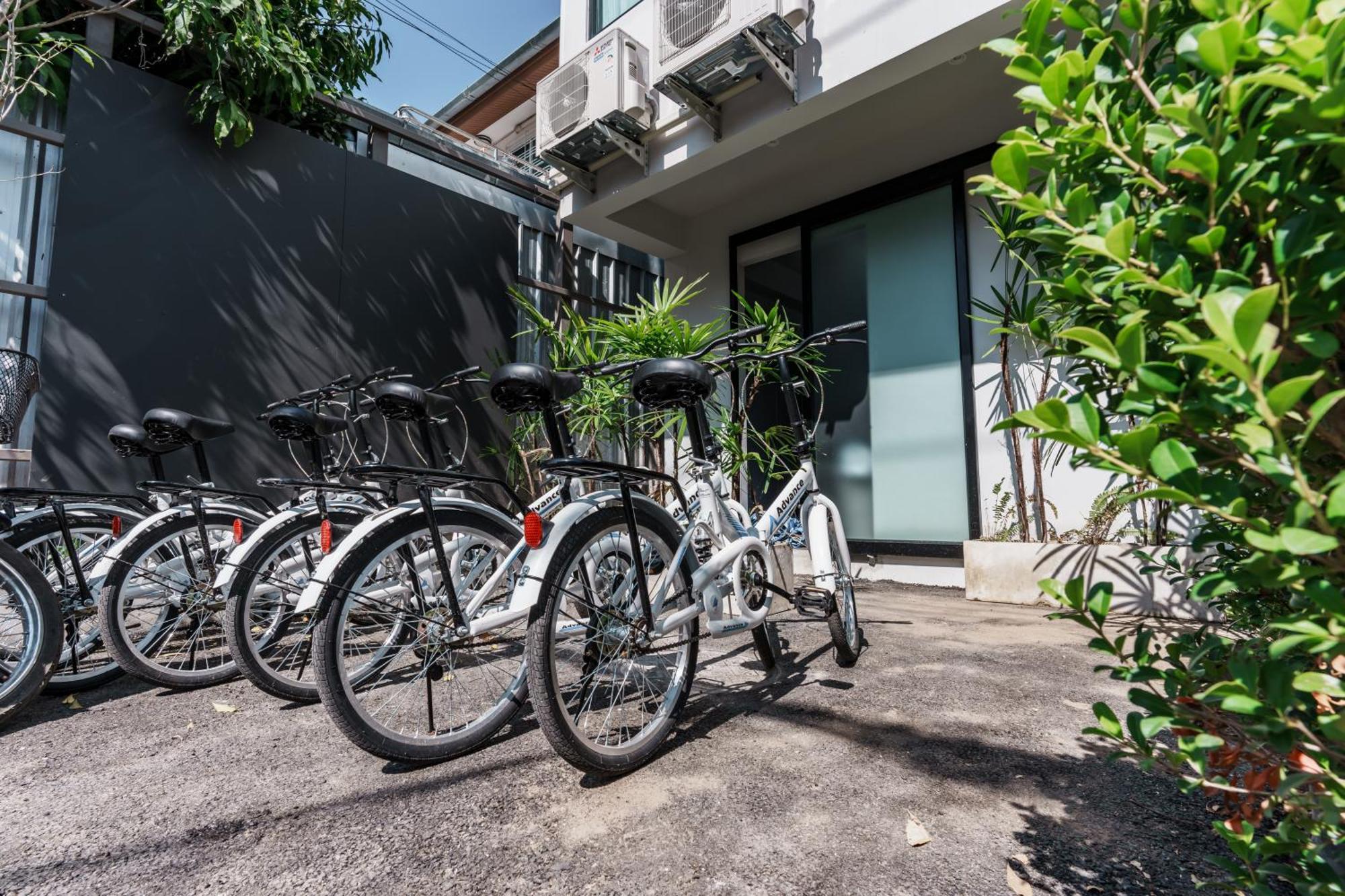 Hotel Por Arak Chiang Mai Exterior foto